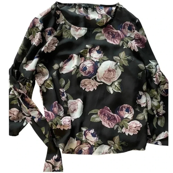 Streetwear Society floral blouse - Picture 1 of 5